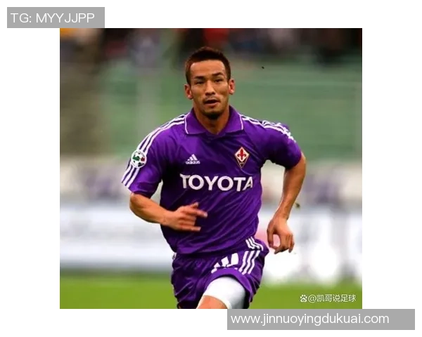 2005年退役的足球明星回顾与影响分析 2005年退役的足球明星回顾与影响分析