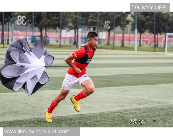 莱州足球班：培养未来足球明星的摇篮与梦想起航地